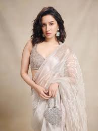 Shraddha Kapoor Dodges Question on Her Dating Life in Style, Netizens React