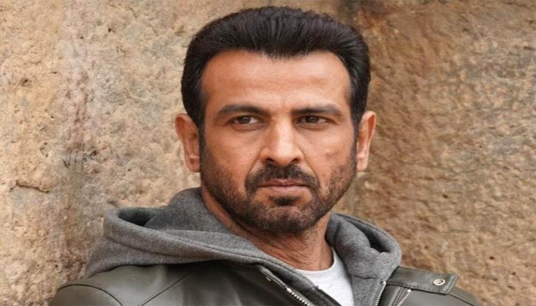 https://media5.bollywoodhungama.in/wp-content/uploads/2026/05/Ronit-Roy-warns-fans-about-online-impostor-using-his-name-to-target-women-620.jpeg