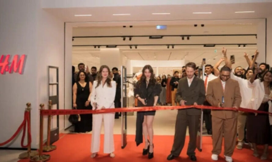 Tamannaah Bhatia Inaugurates H&M Mall of India’s All-New Avatar — A Stylish Comeback That Redefines Fashion Retail
