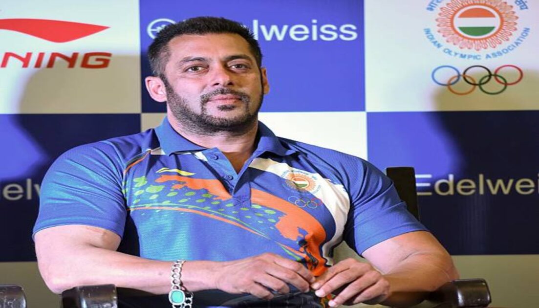 https://media.gettyimages.com/id/523521980/photo/new-delhi-india-bollywood-actor-salman-khan-named-as-indian-contingents-goodwill-ambassador.jpg?s=612x612&w=0&k=20&c=-xQozp_LCsPiD60bno8ldfhiyO98OcyGLCzuvqQrEeI=