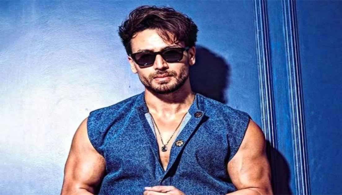 https://stat5.bollywoodhungama.in/wp-content/uploads/2026/10/620x450-25102026-15.jpg.jpeg